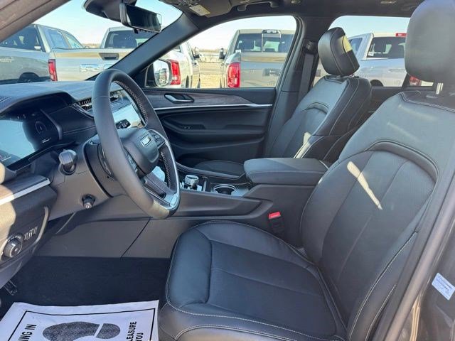 New 2026 Jeep Grand Cherokee Limited Reserve image 7