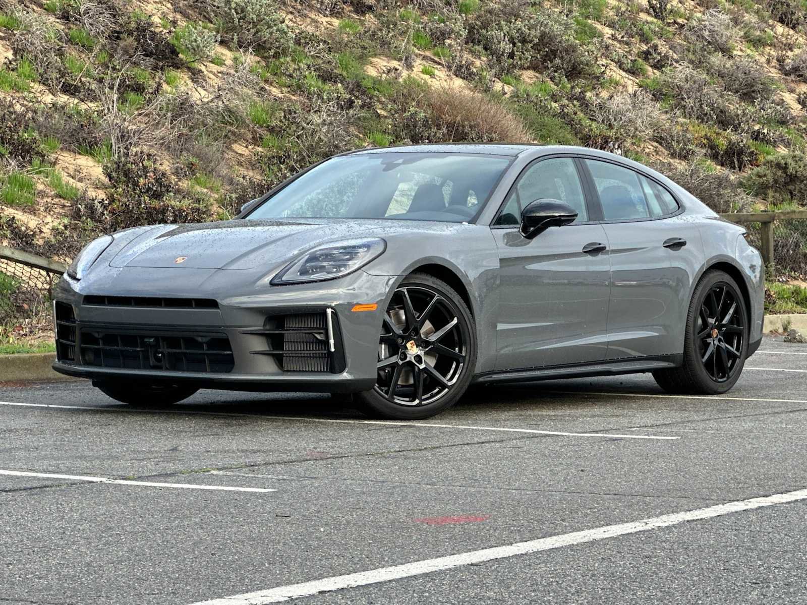New 2026 Porsche Panamera RWD image 1