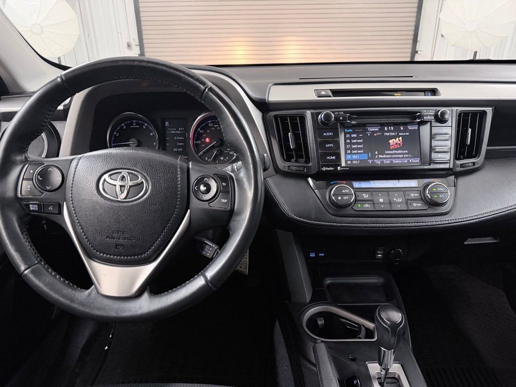Used 2016 Toyota RAV4 XLE FWD image 20