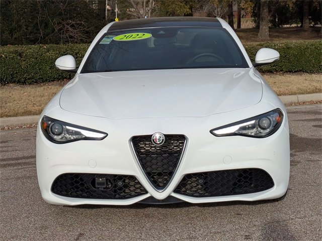Certified 2022 Alfa Romeo Giulia Ti image 9