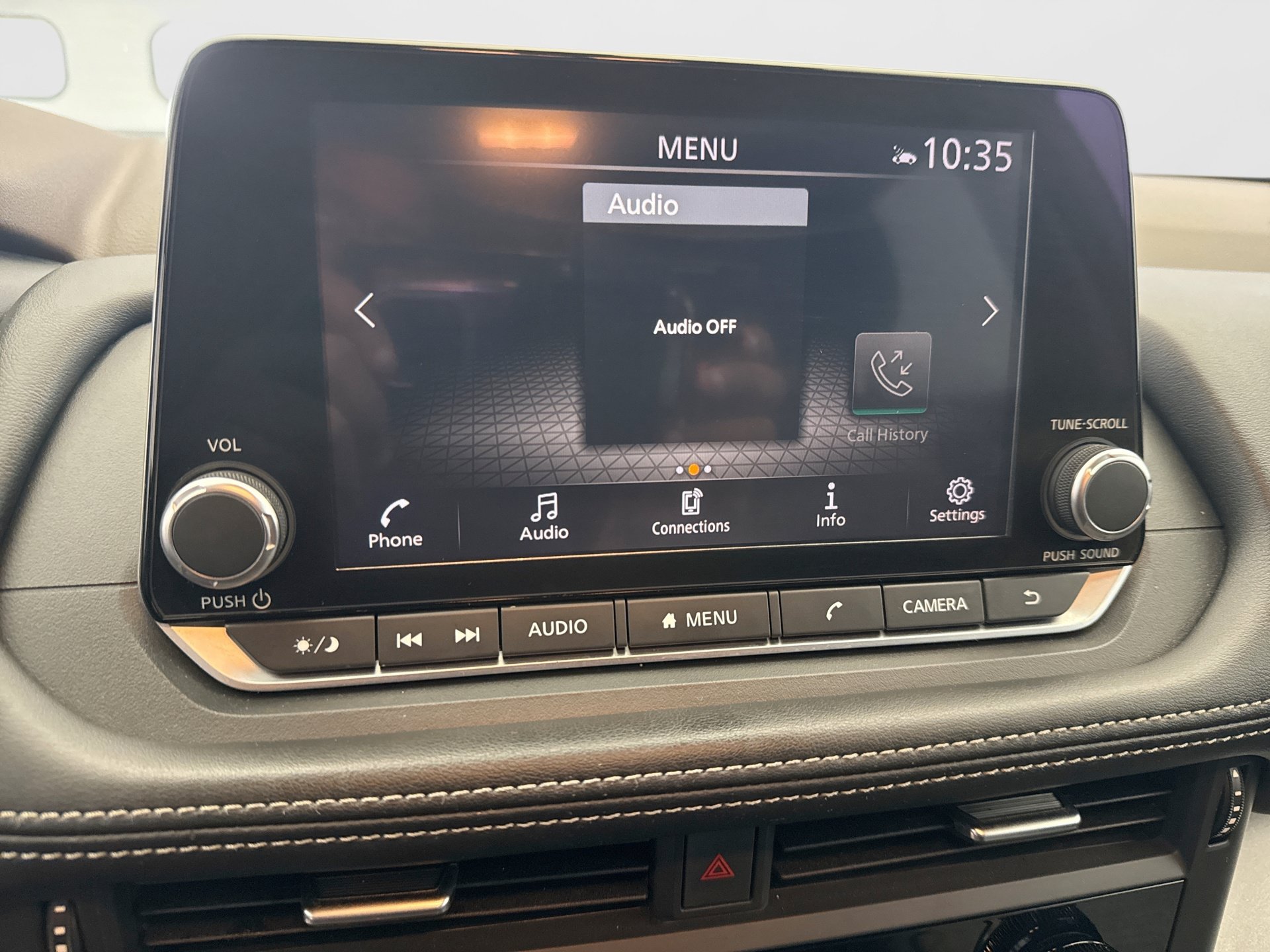 Used 2023 Nissan Rogue SV AWD/4WD image 14