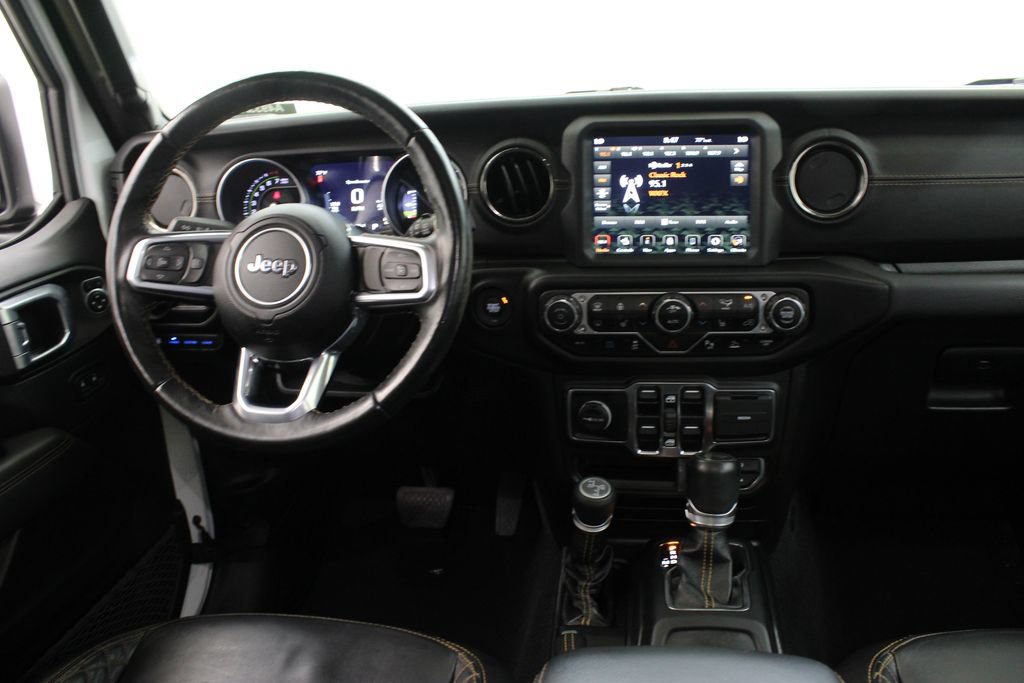 Used 2021 Jeep Wrangler Unlimited Sahara AWD/4WD image 9