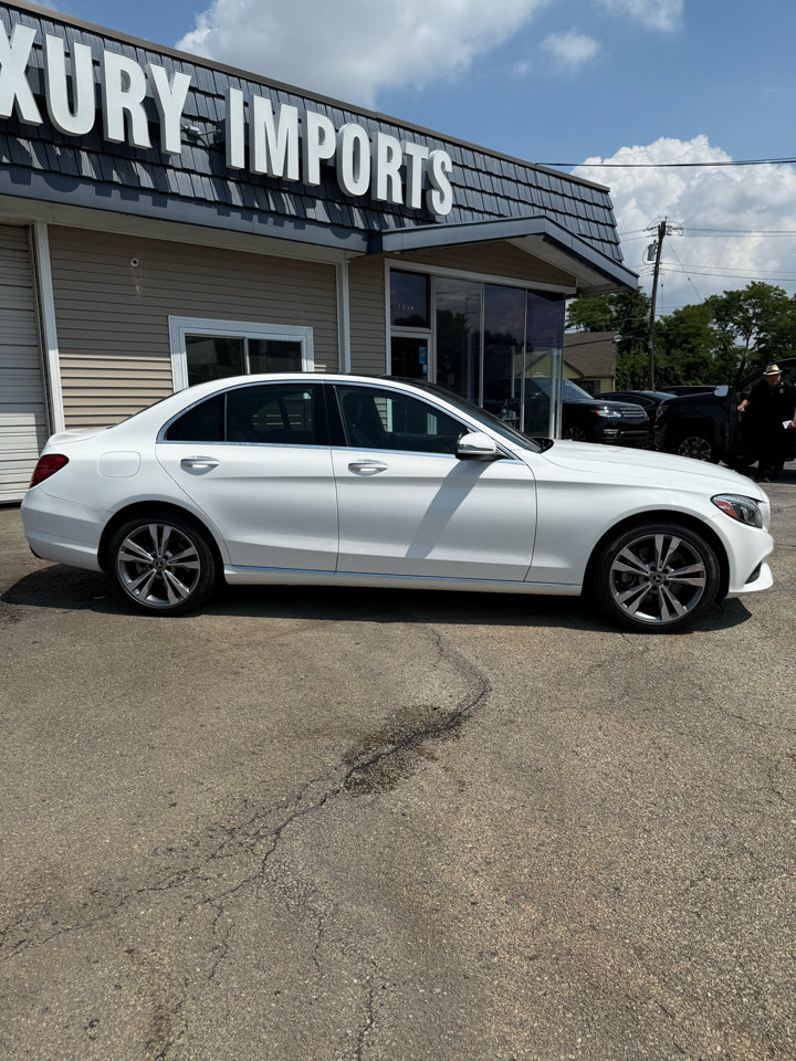 Used 2018 Mercedes-Benz C 300 C 300 4MATIC Sedan w/ Premium Package image 11
