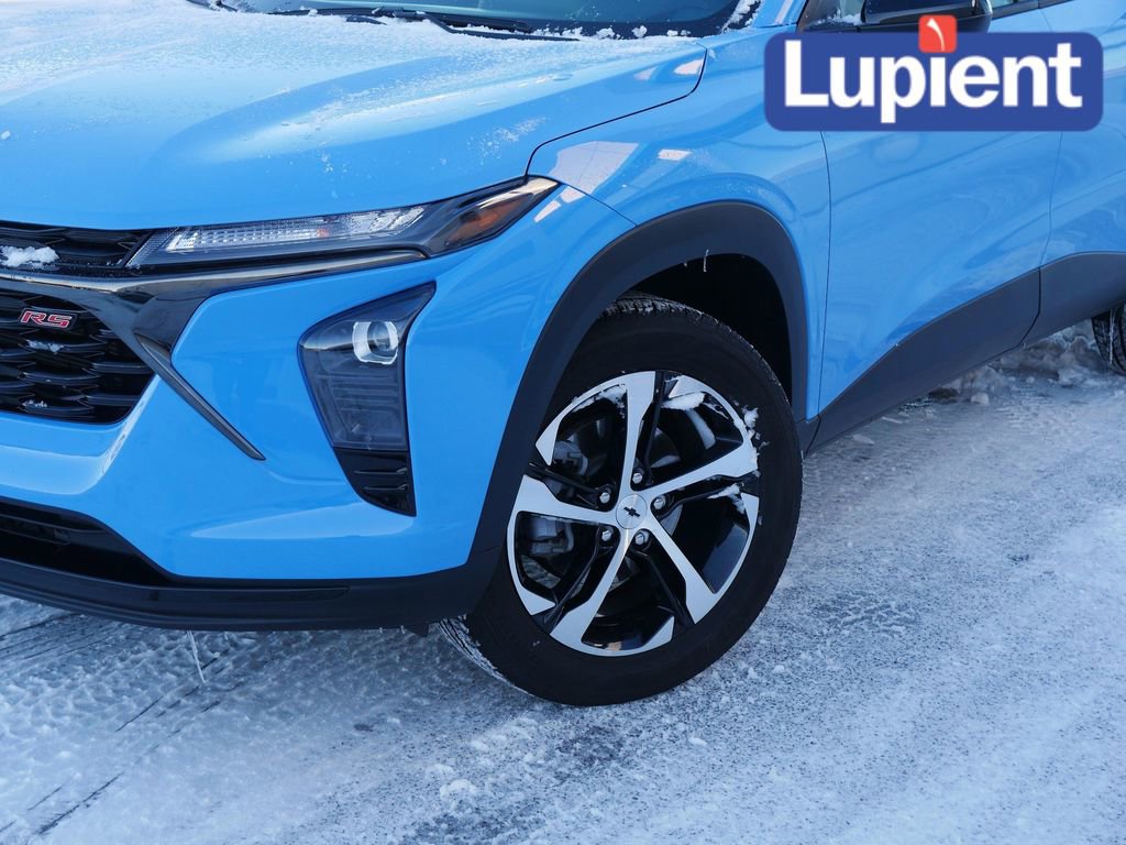 Used 2024 Chevrolet Trax RS image 27