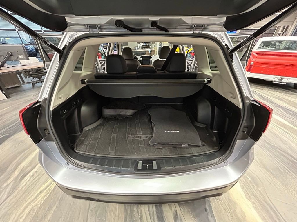Used 2019 Subaru Forester Limited AWD/4WD image 45