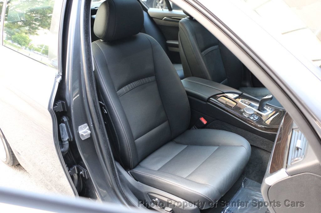 Used 2016 BMW 528i Sedan RWD image 27