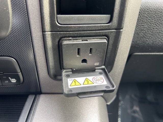 Used 2018 RAM 1500 Rebel w/ Luxury Group image 16