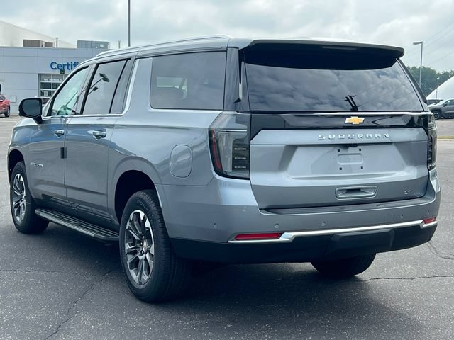 New 2026 Chevrolet Suburban LT w/ Comfort Package AWD/4WD image 10