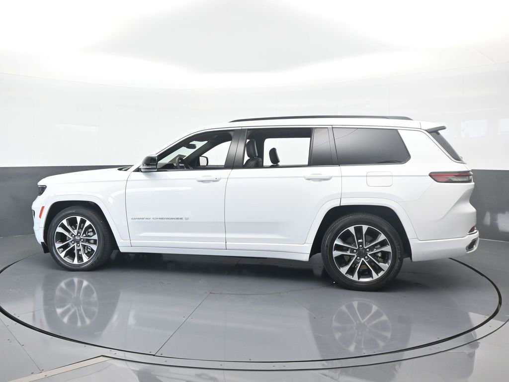 Used 2024 Jeep Grand Cherokee L Overland image 3