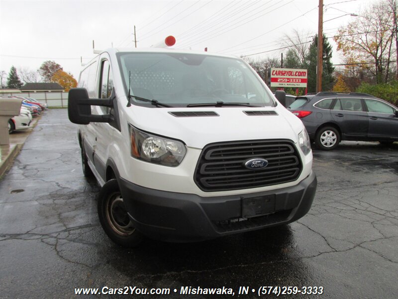 Used 2018 Ford Transit 150 130 Low Roof RWD image 7
