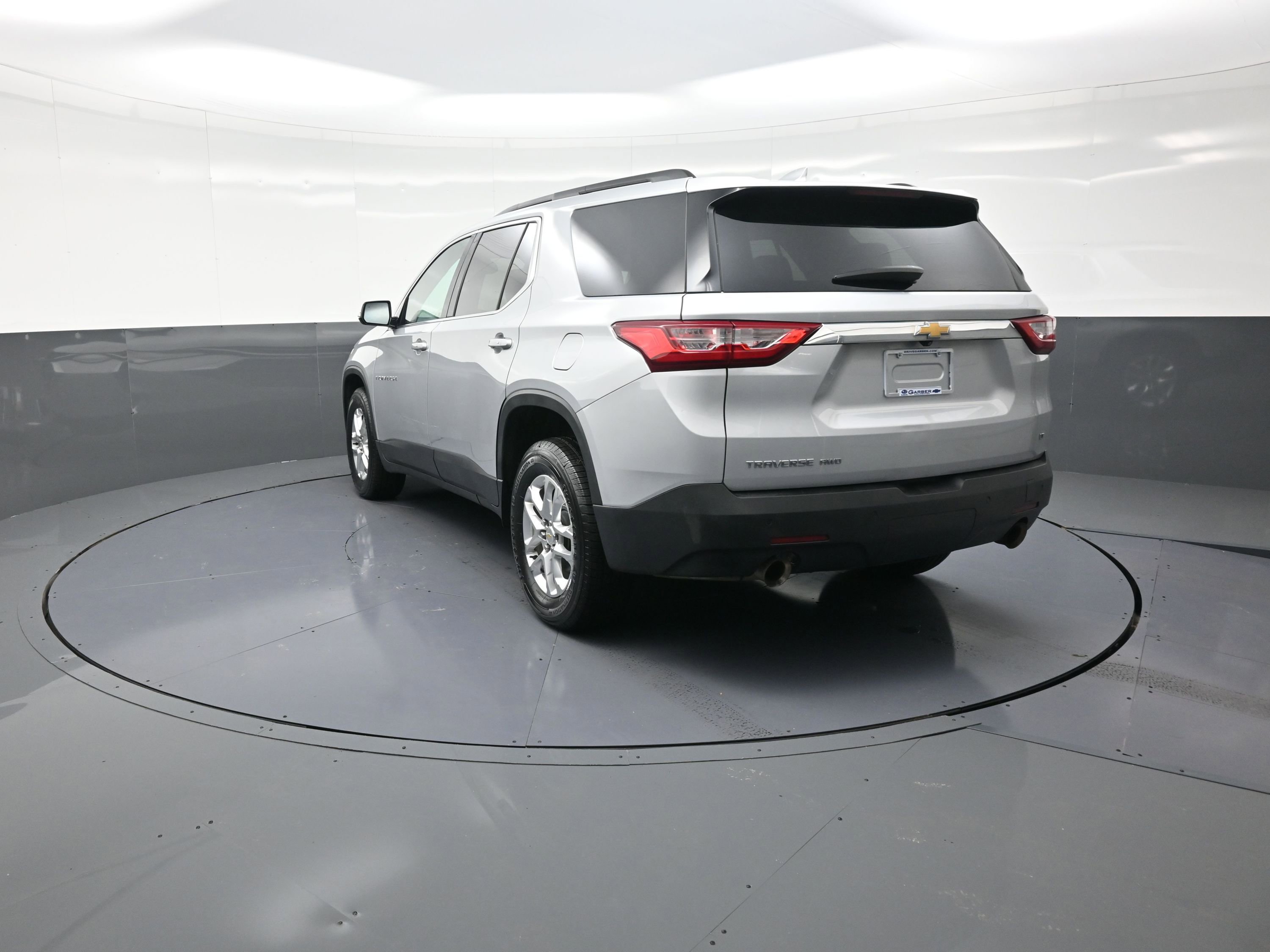 Used 2020 Chevrolet Traverse LT image 5