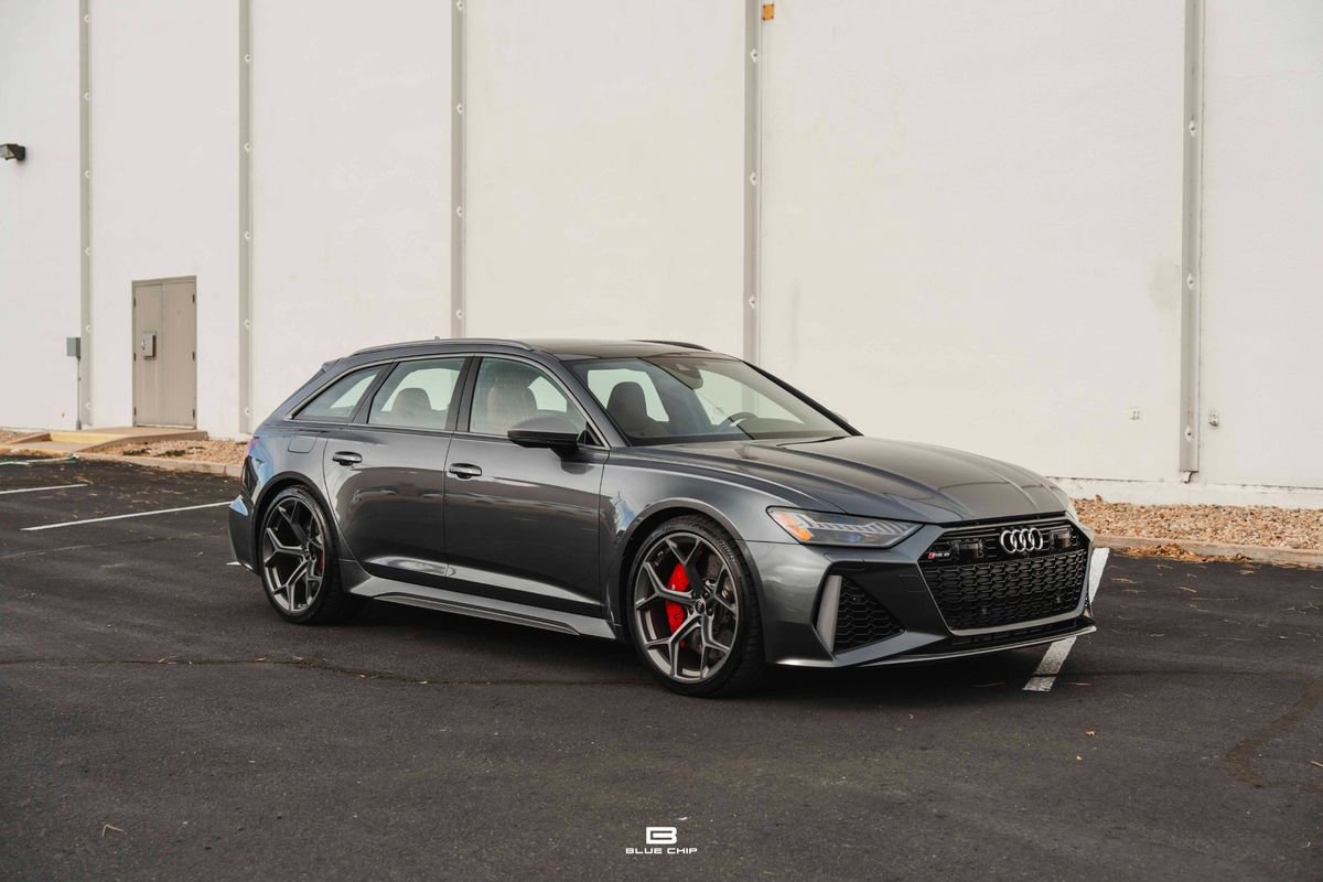 Used 2025 Audi RS 6 performance w/ Executive Package image 11