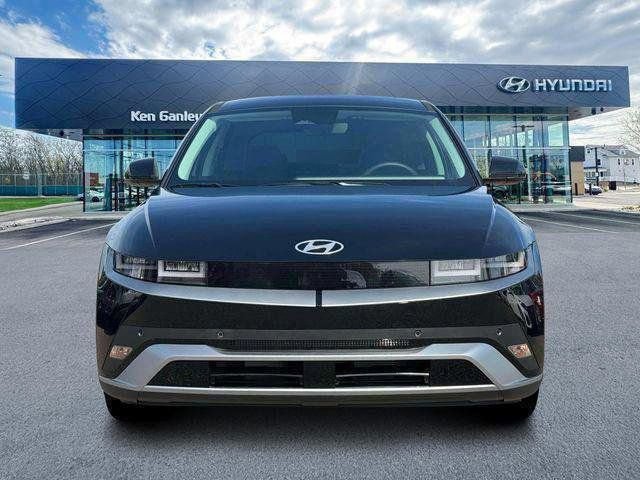 New 2025 Hyundai Ioniq 5 SE RWD image 12