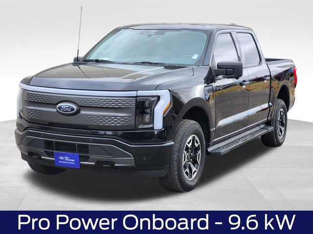 Certified 2023 Ford F150 Lightning XLT AWD/4WD image 5