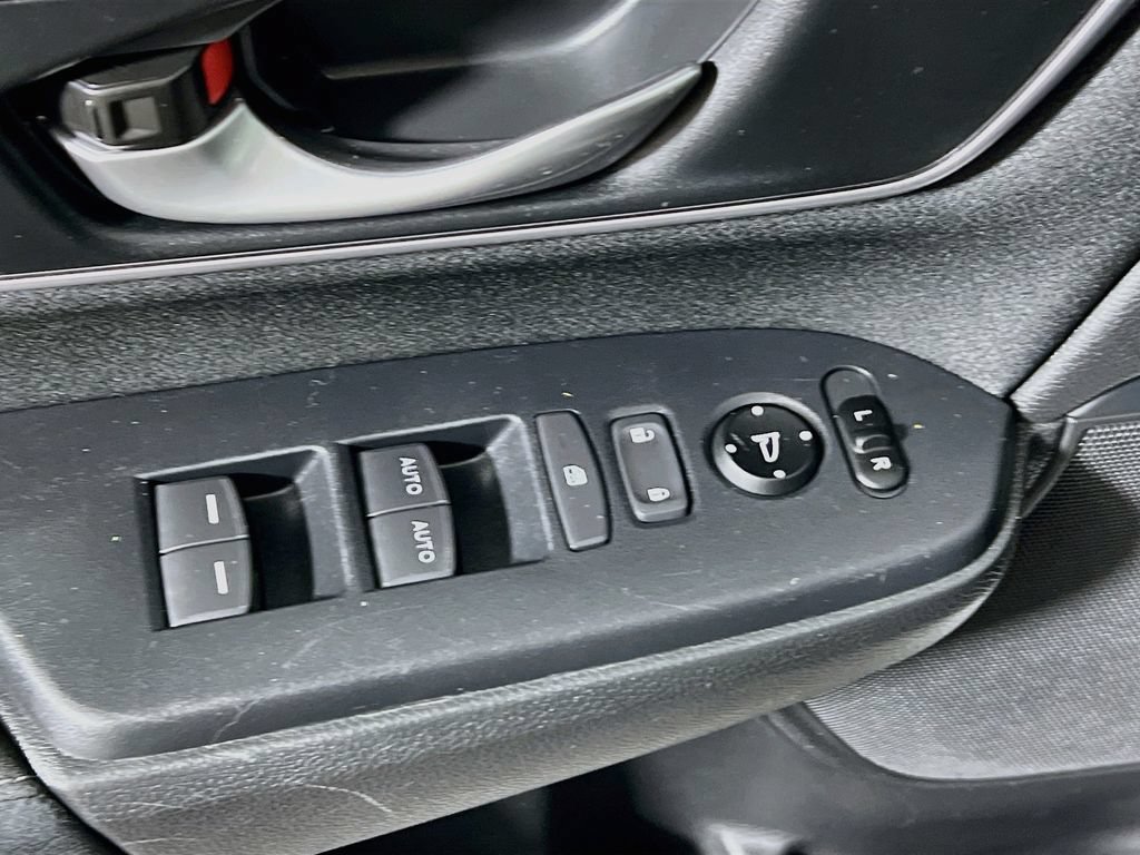 Used 2019 Honda CR-V EX image 16