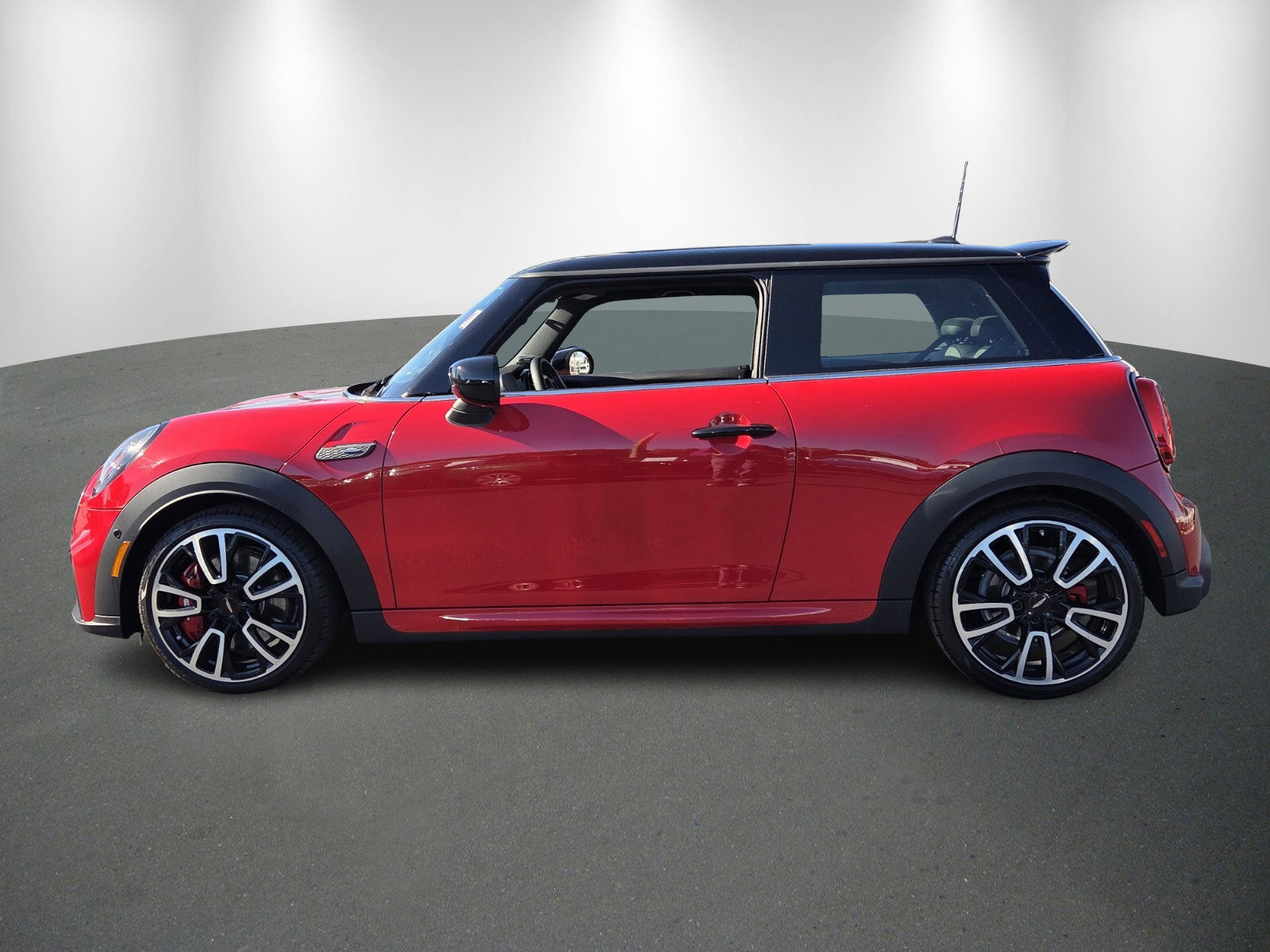 Used 2024 MINI Cooper John Cooper Works image 4