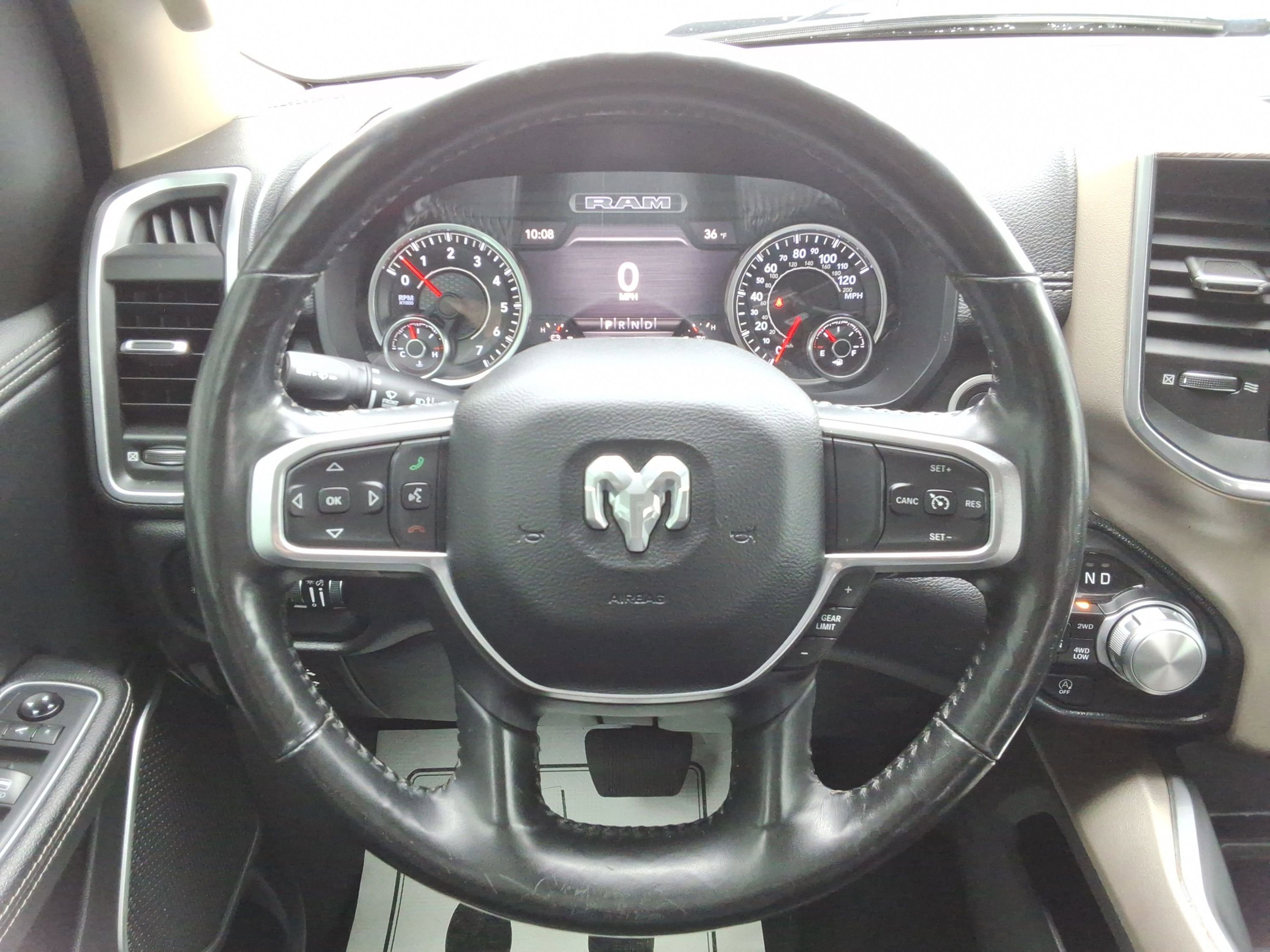 Used 2020 RAM 1500 Laramie AWD/4WD image 11