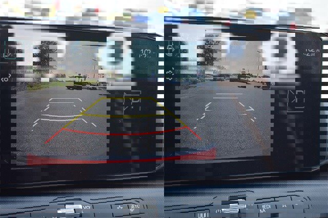 New 2025 Kia K4 EX image 27