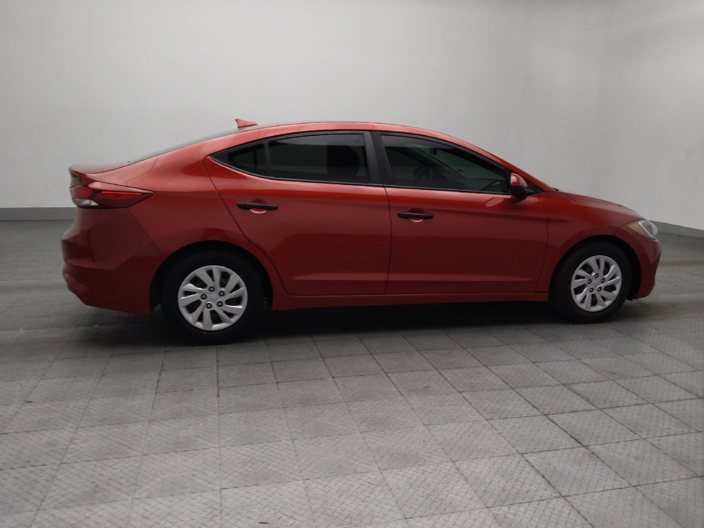 Used 2017 Hyundai Elantra SE w/ Cargo Package FWD image 10