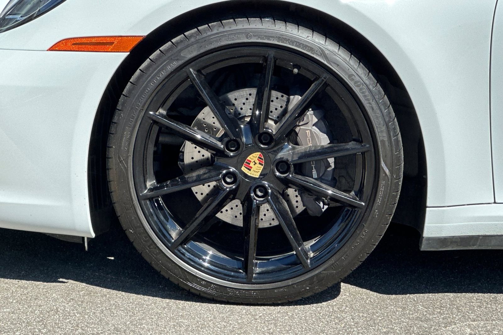 Certified 2022 Porsche 911 Carrera image 44