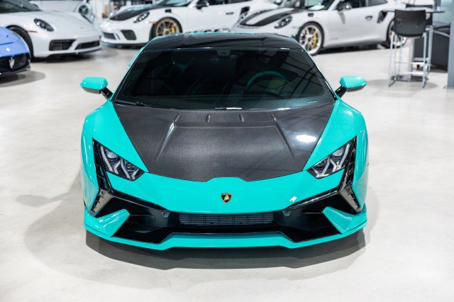Used 2024 Lamborghini Huracan Tecnica image 9