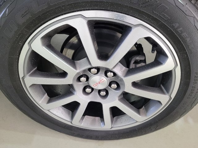 Used 2022 GMC Canyon Denali image 32