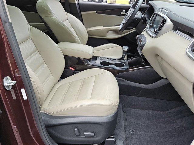 Used 2019 Kia Sorento EX w/ EX Touring Package image 19
