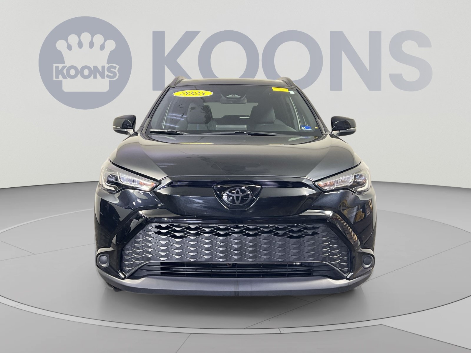 Used 2025 Toyota Corolla Cross AWD Hybrid image 11
