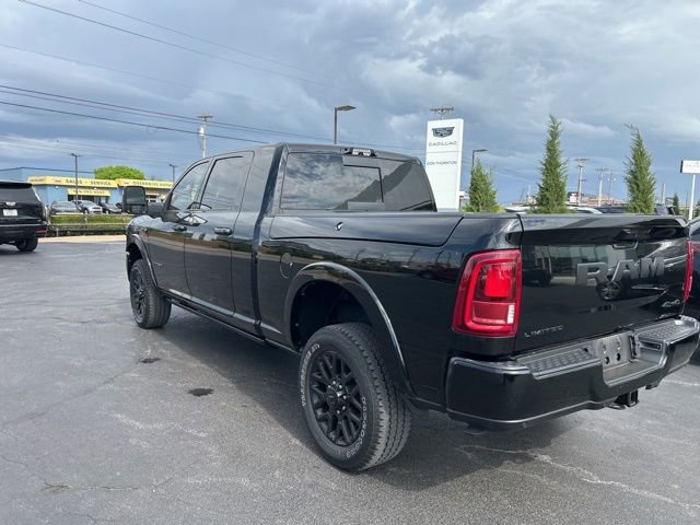 Used 2025 RAM 2500 Limited AWD/4WD image 13