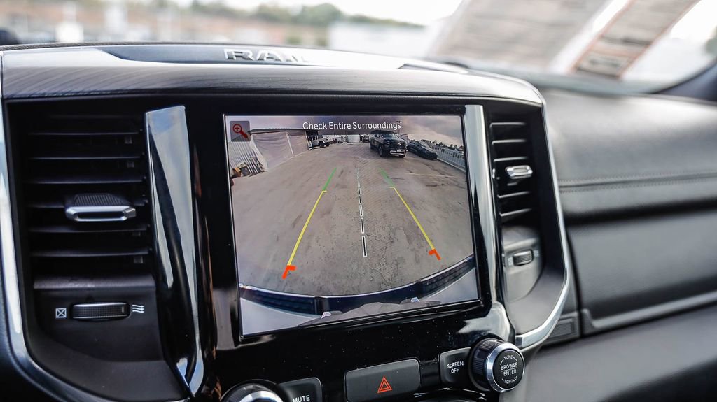 Used 2024 RAM 1500 Laramie RWD image 27