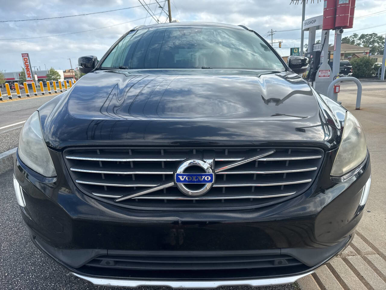 Used 2015 Volvo XC60 T6 w/ Proximity Package image 4