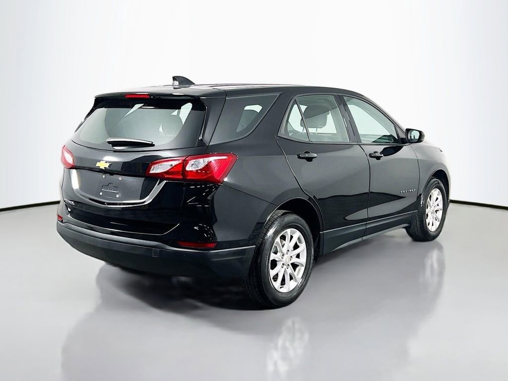 Used 2019 Chevrolet Equinox LS image 5