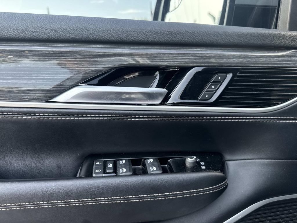 Used 2022 Jeep Wagoneer Series II w/ Premium Group I RWD image 22