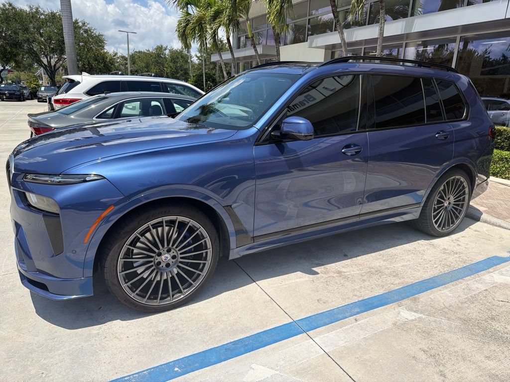 Used 2026 BMW ALPINA XB7 AWD/4WD image 3