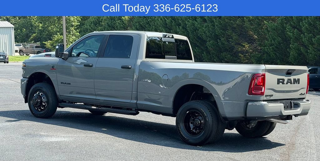 New 2026 RAM 3500 Big Horn AWD/4WD image 3