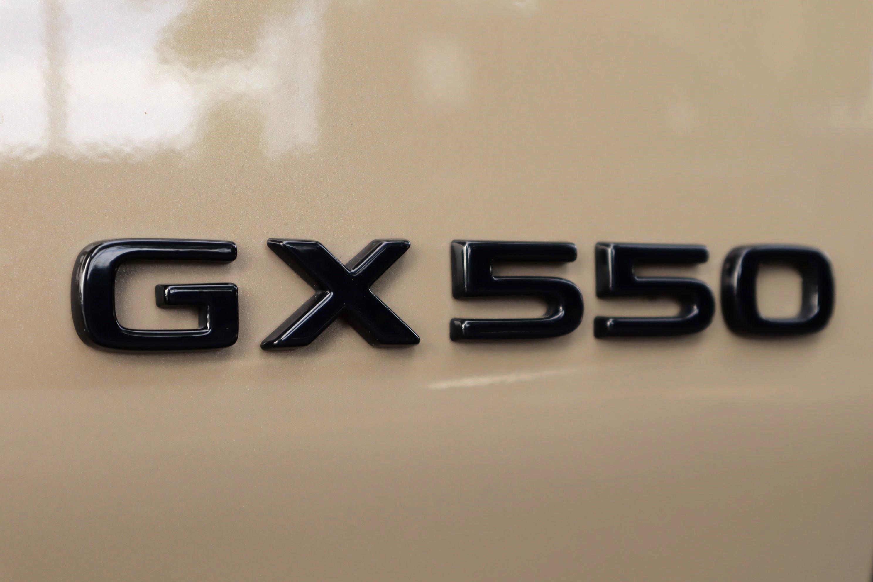 Used 2024 Lexus GX 550 AWD/4WD image 37