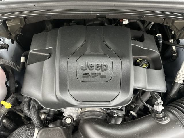 Used 2024 Jeep Grand Cherokee L Summit image 19