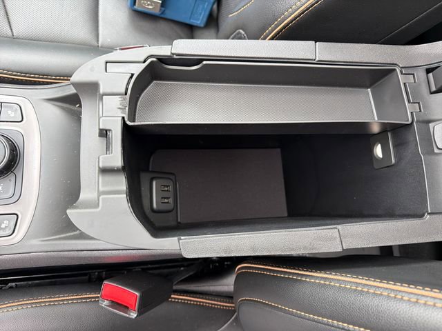 Used 2022 GMC Terrain AT4 w/ Infotainment Package II image 34