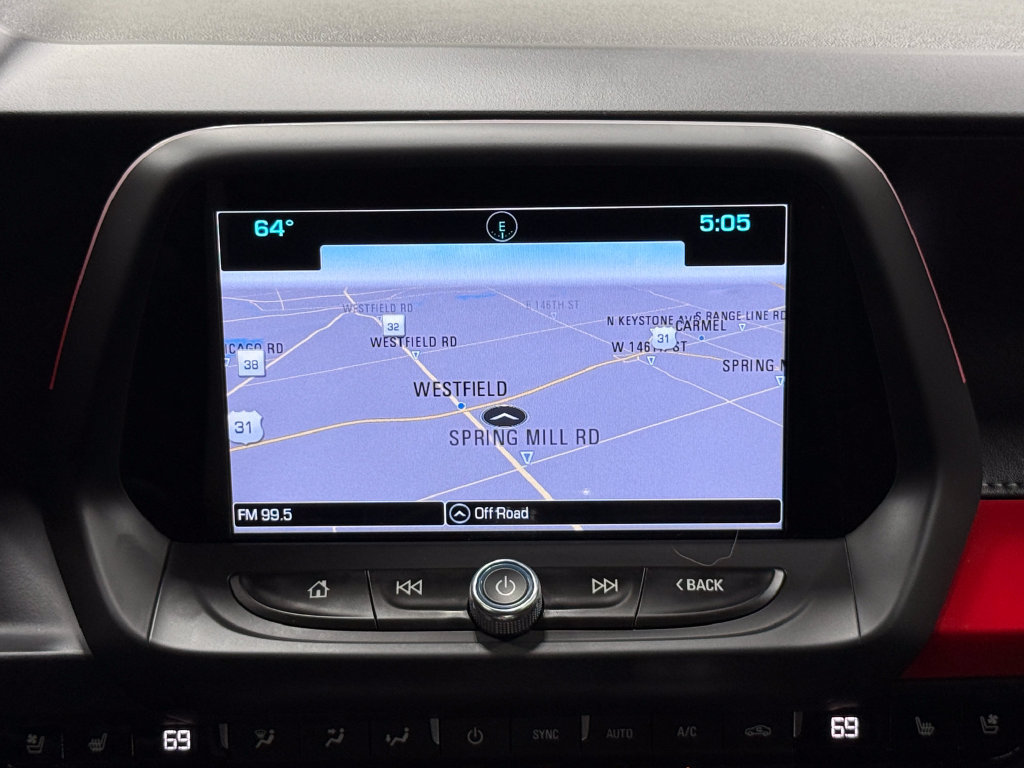 Used 2016 Chevrolet Camaro SS RWD image 11