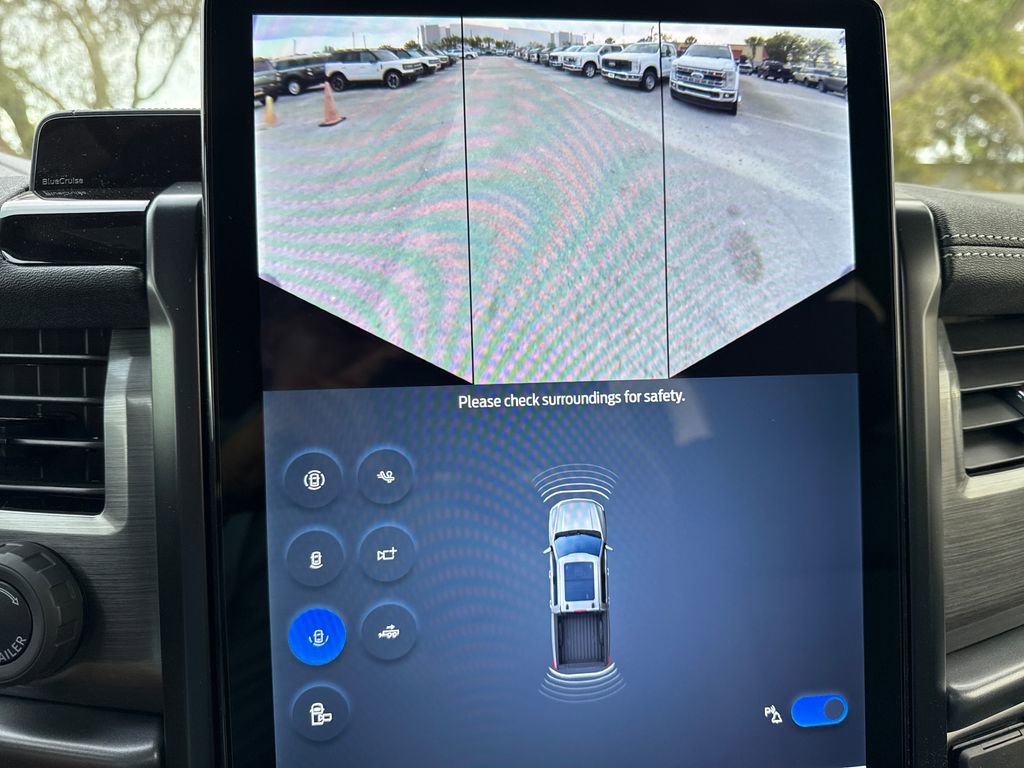 New 2025 Ford F150 Lightning Flash image 25