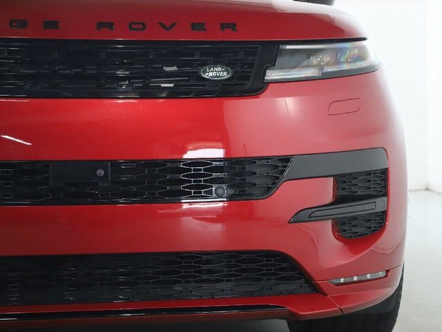 Used 2023 Land Rover Range Rover Sport SE Dynamic image 44