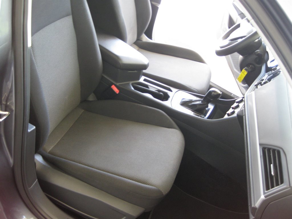 Used 2019 Volkswagen Jetta S image 32