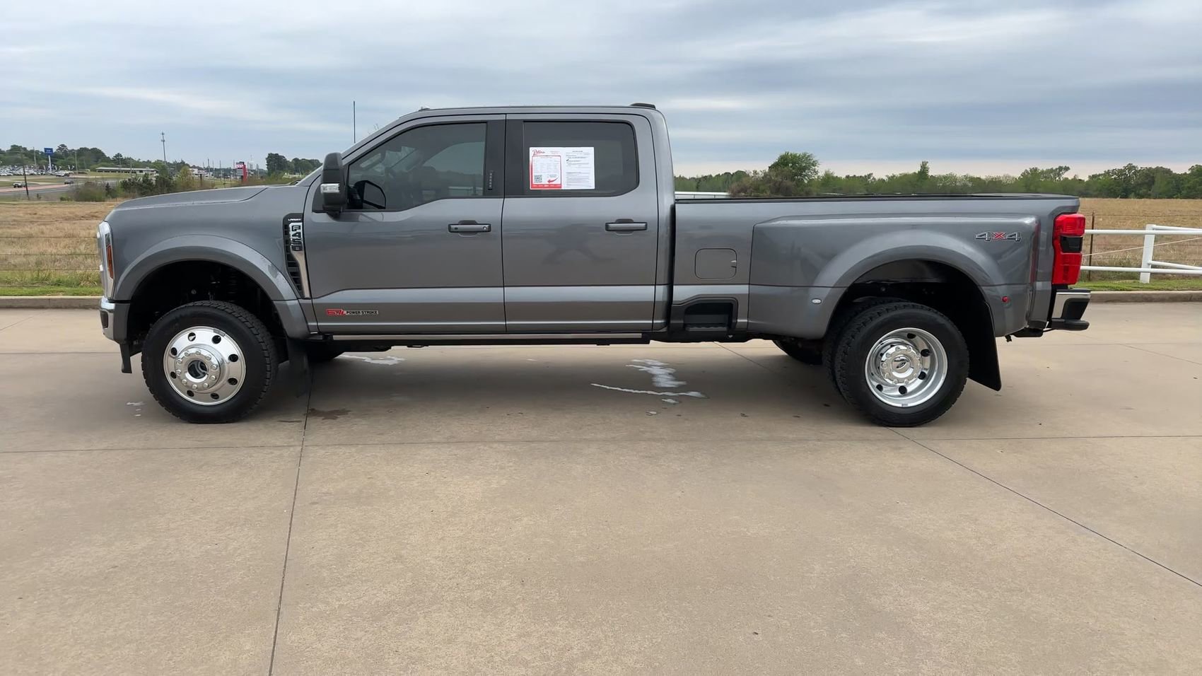 Used 2024 Ford F450 Lariat w/ Lariat Ultimate Package image 6