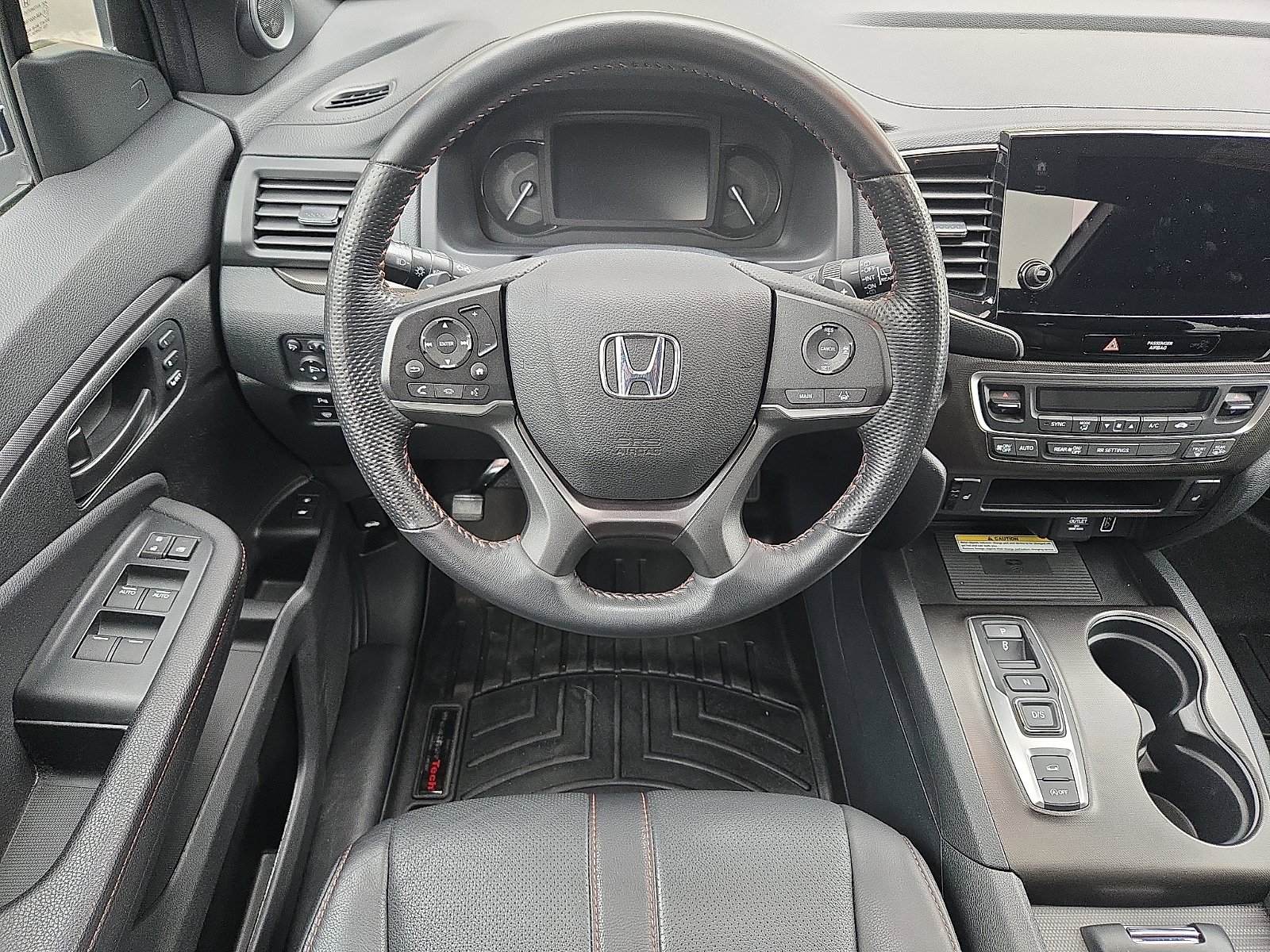 Used 2023 Honda Passport TrailSport image 11