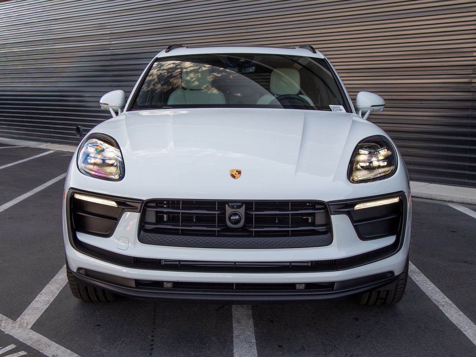 New 2026 Porsche Macan AWD/4WD image 8