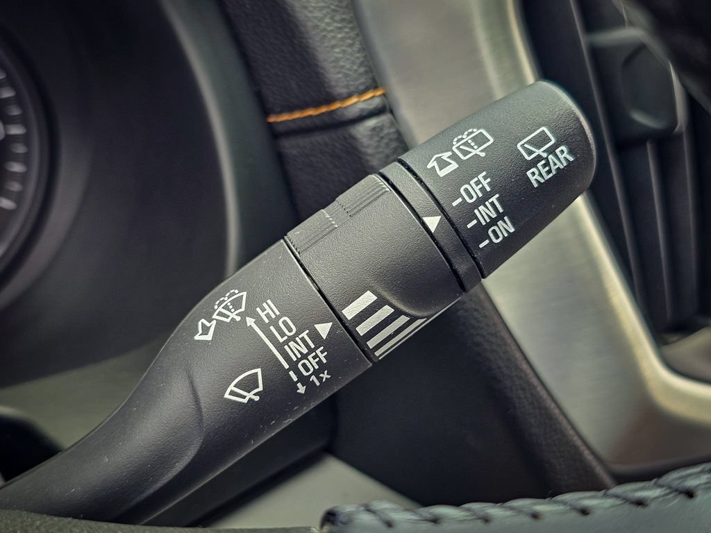 Used 2018 GMC Terrain SLT AWD/4WD image 16
