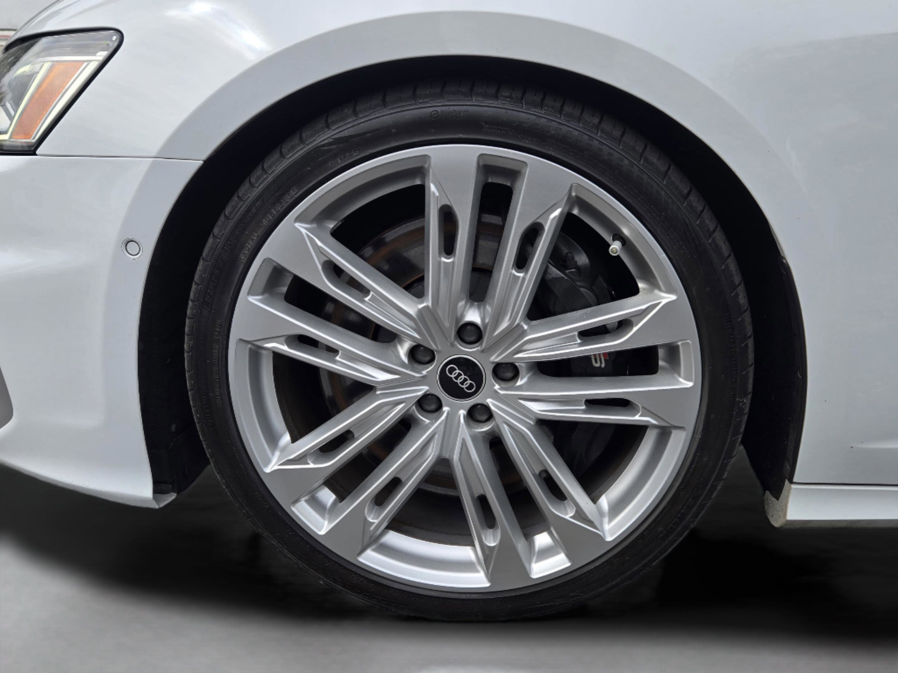 Used 2022 Audi S6 Premium Plus image 10