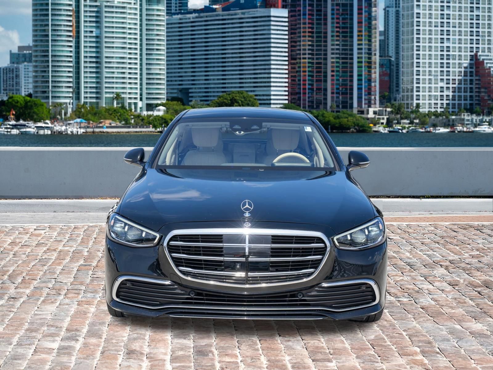 Used 2022 Mercedes-Benz S 500 4MATIC image 2