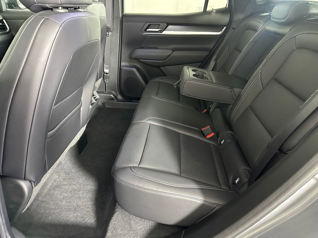 Used 2026 GMC Terrain Elevation w/ Elevation Premium Package image 25