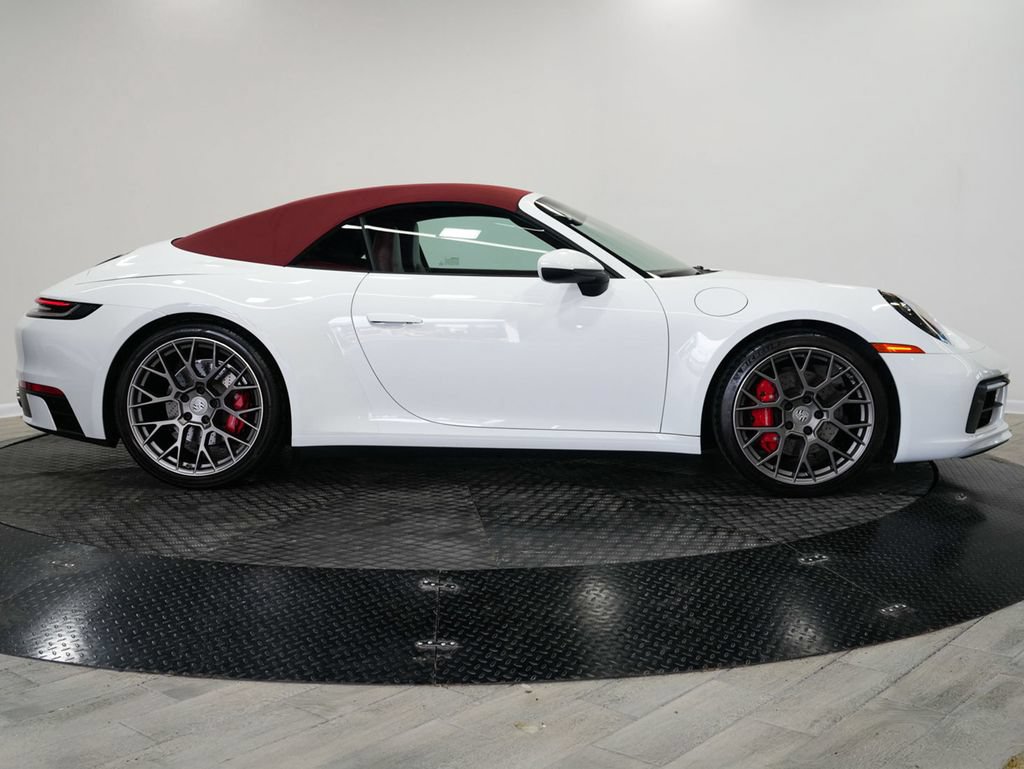 Used 2024 Porsche 911 Carrera S RWD image 9